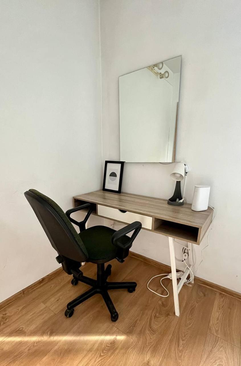 Comfy, Nice And Small Room In Kraków Zewnętrze zdjęcie